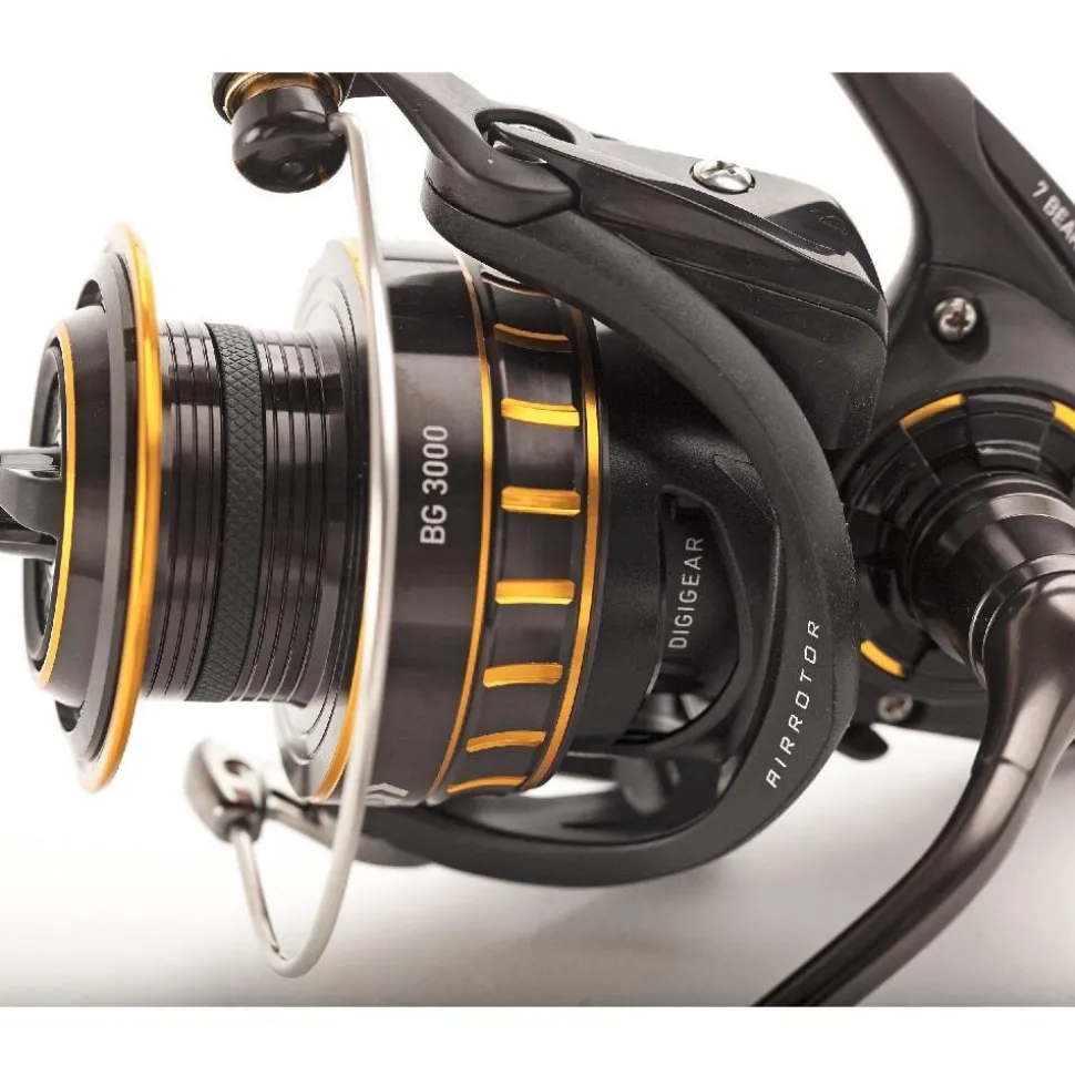 Daiwa Combo BG INSHORE Spinning 701M 2,13m 10-60g Spinrute + BG 3000 Rolle Set