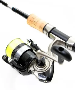 Daiwa Combo Strikeforce 802HFS 2,44m / 10-40g Rute Rolle Schnur Spinnset