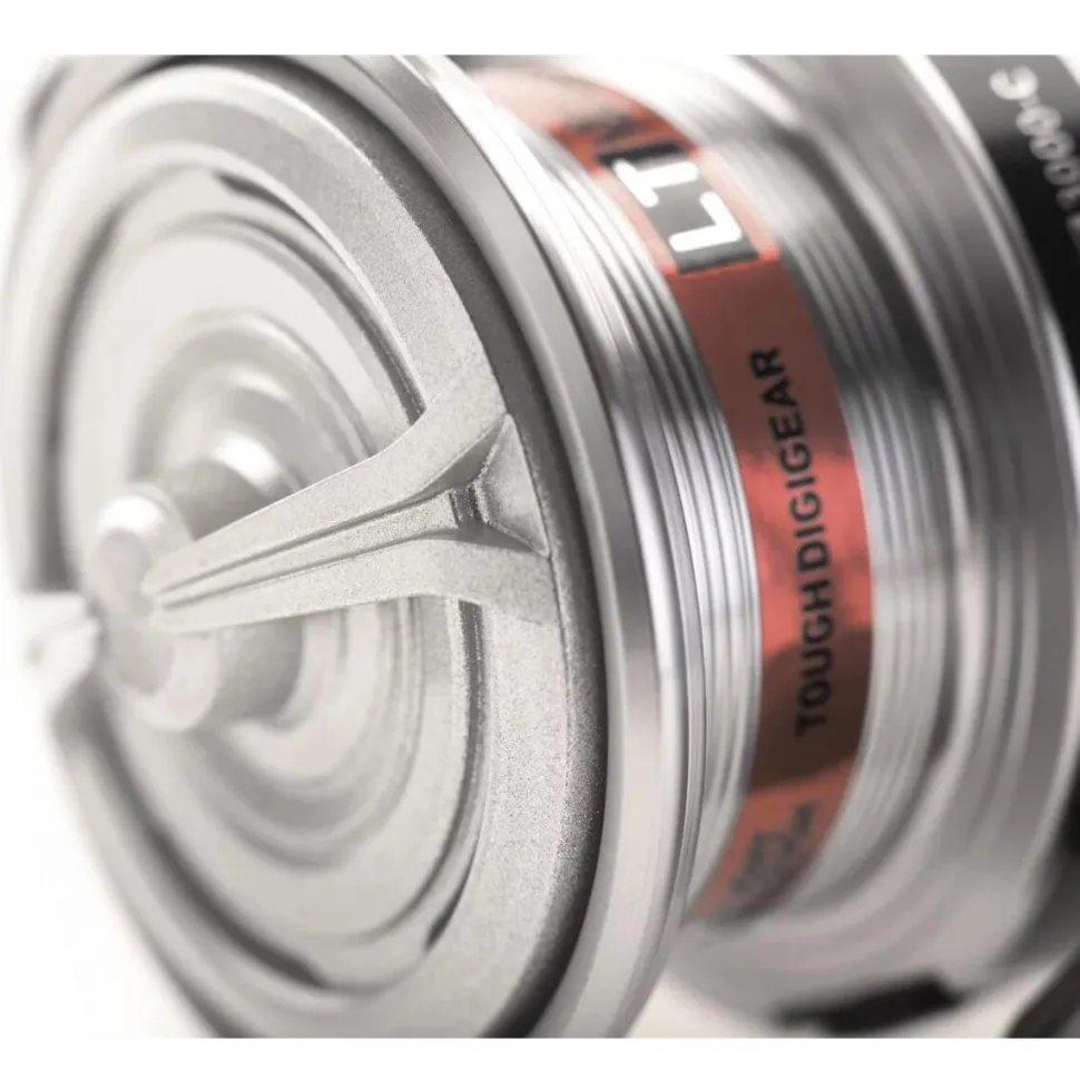 Daiwa Crossfire Gummifischcombo 2,40m 8-35g + 3000C Spinnrolle Jigger Set