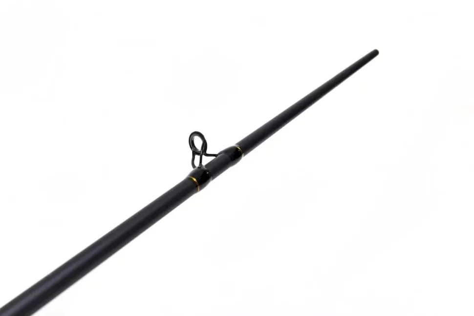 Mostal Taipan Baitcastcombo 2,00m / 7-21g + 301 LH IOX Braid + Schnur Baitcastset